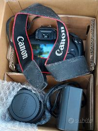 Fotocamera  Canon 4000D