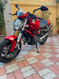 Ducati monster 696 A2