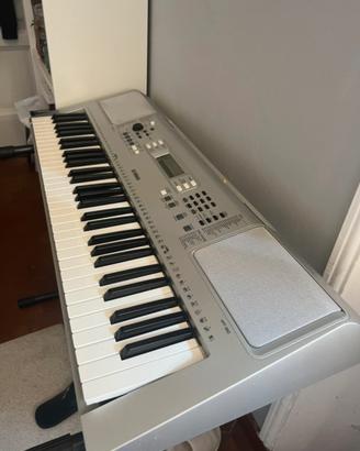 Keyboard Yamaha YPT-360 +supporto in metallo