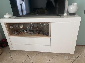 Mobile TV / Credenza Moderna con Vetrina – Ottime