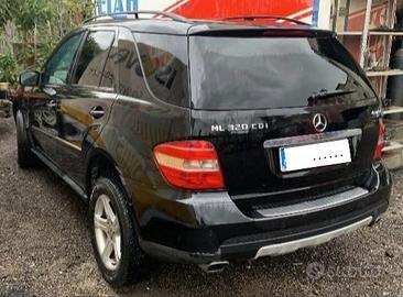 Mercedes ML320