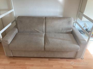 Divano letto alla francese 2 posti + topper
