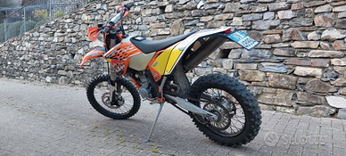 Moto enduro