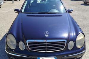 Mercedes classe E 270