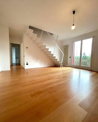 Appartamento di 115 m² con 3 locali e box auto a Z