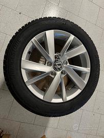 CERCHI IN LEGA E GOMME INVERNALI 16" GOLF 8