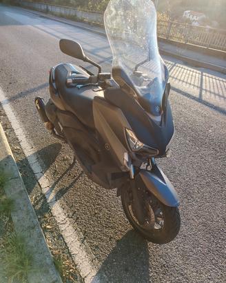  X Max 400  Euro 2400 