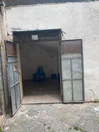 Deposito al centro di Napoli