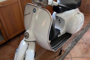 Vespa Gran Turismo 125cc