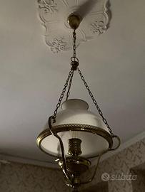 Lampadario in stile antico