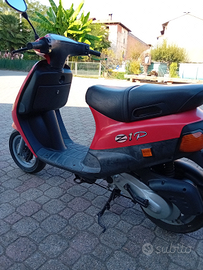 Scooter Piaggio Zip