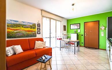 MONOLOCALE CON TERRAZZO