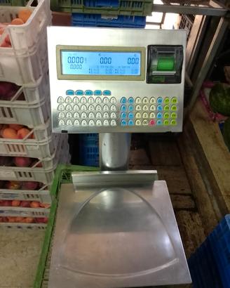 bilancia elettronica eurobil in buone condizioni,3