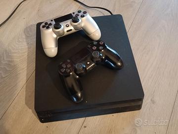 ps4 più accessori 