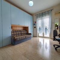 mobili per camera 