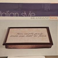 Vassoio Cuscino Aristotele della Brandani