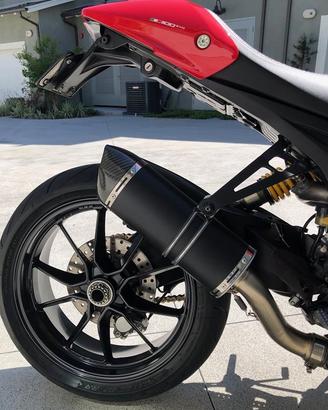 Special Titanium Black Ducati Monster 1100 Evo