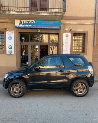 Suzuki Grand Vitara 1.9 DDiS 3 porte