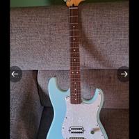 Fender stratocaster stile Tom Delonge