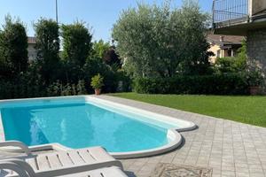 Desenzano d/G Villa Singola di Pregio con parco e