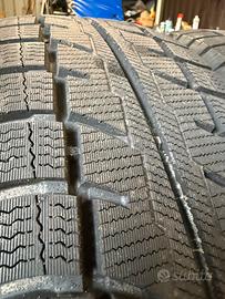 4 gomme invernali 225/65 R16C