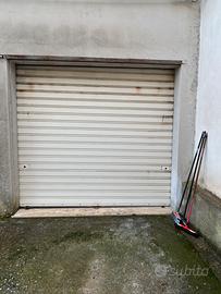 Serranda avvolgibile per garage