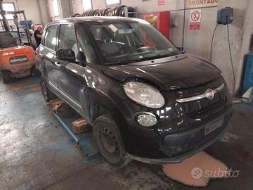fiat 500l  940b7000 cofano usato 