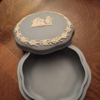 Scatola in porcellana celeste WEDGWOOD