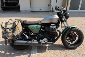 Guzzi Bobber V9 Centenario