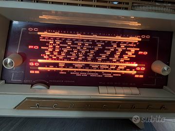 2 radio vintage anni ‘50/‘60