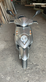 Scooter Honda dylan 125