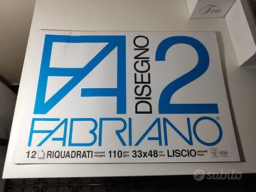Fabriano F2 33 x 48 cm Riquadrati 17 Fogli