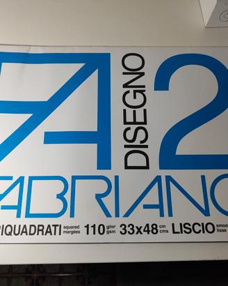 Fabriano F2 33 x 48 cm Riquadrati 17 Fogli