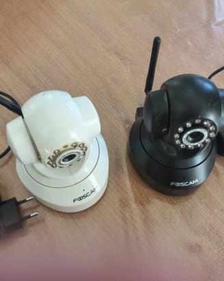 N. 2 telecamere WIFI Foscam FI8918W