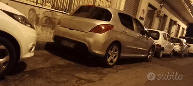 Peugeot 308 per ricambi