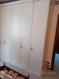 Arredamento bianco laccato