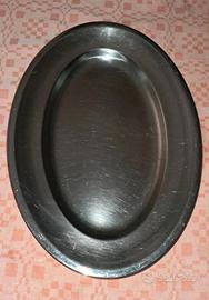 Vassoio d'acciaio ovale 