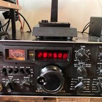 Ricetrasmettitore HF  Yaesu FT-301D con FP-301