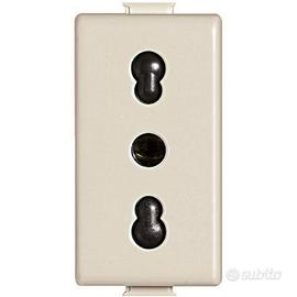 Presa Bipasso Bticino A5180 Matix/Magic