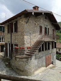 Casa Pareto di Fabbrica Curone AL