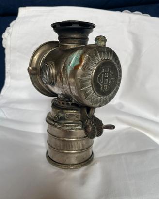 Fanali antichi a carburo