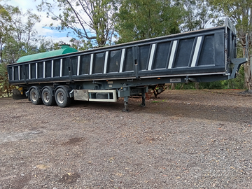 Semi rimorchio adamoli