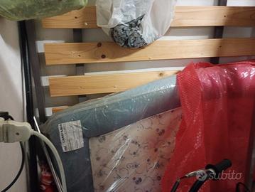 letto matrimoniale tappezzato 