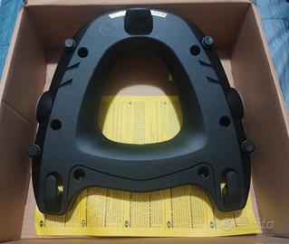 Supporto per bauletto moto GIVI