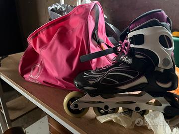 Pattini rollerblade rosa e neri con borsa