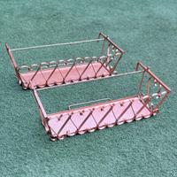 Antichi portavasi in rame antico