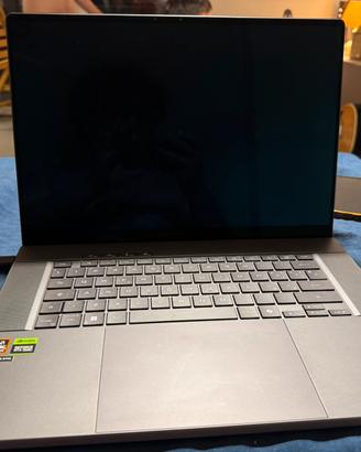 ASUS ROG Zephyrus G16 (2025)