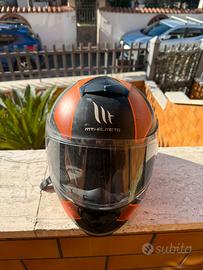 Casco integrale MT Helmets