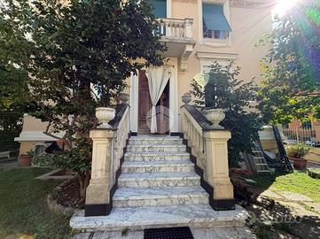 VILLA SINGOLA A GENOVA