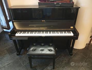 Pianoforte verticale YAMAHA U1 serie H
